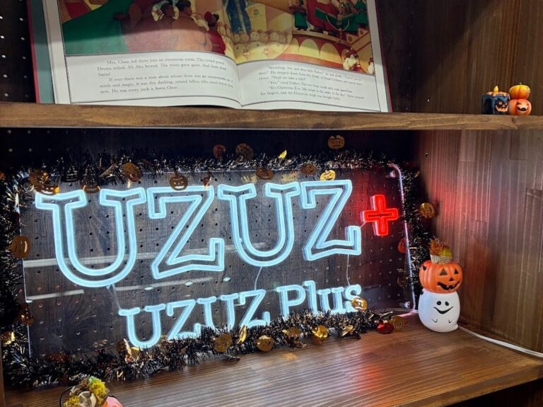 ウズプラ看板「ハロウィンversion」