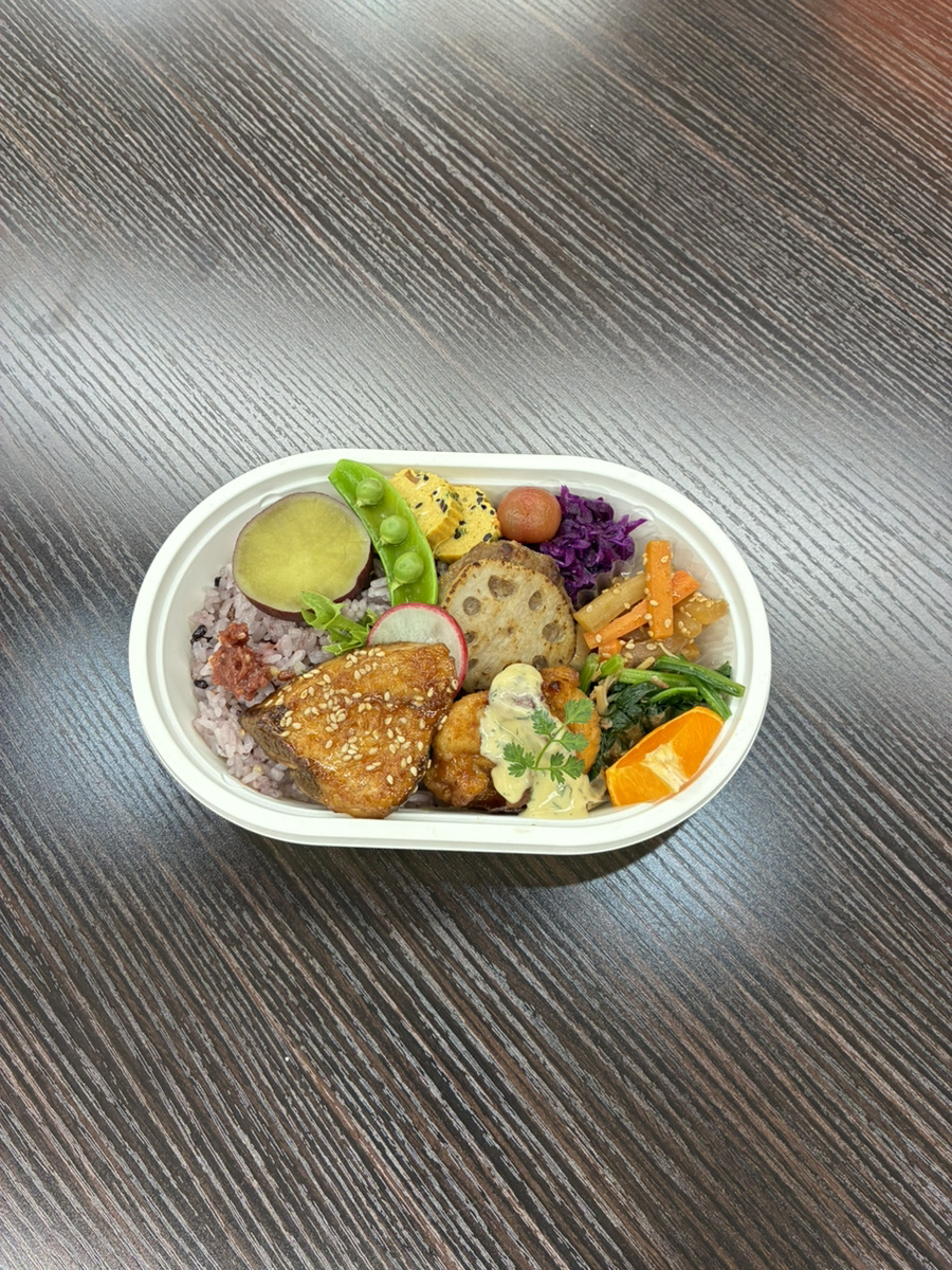 事業所近くのお弁当屋さんの写真